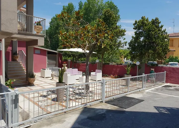 Besarooms Casa de hóspedes *